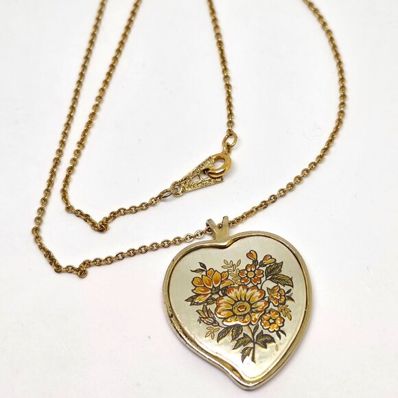 Vintage Reed & Barton Damascene Floral Heart Pendant with Amway GF 16' Chain - Picture 10 of 13
